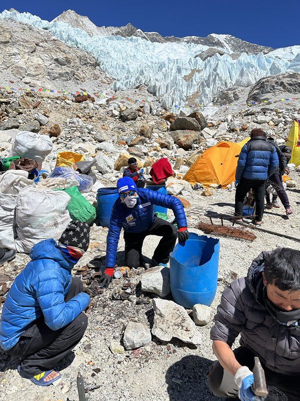 Himalayan Clean-up